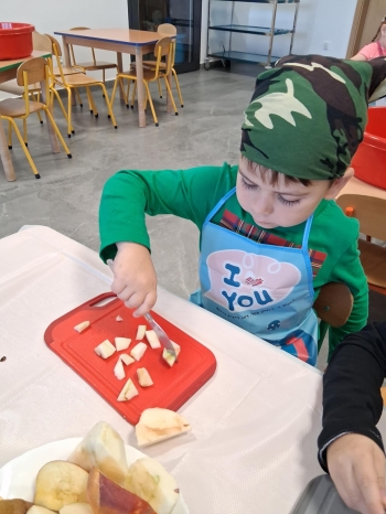 c565ef90-5bc6-4c51-85e8-a05c14fa3970