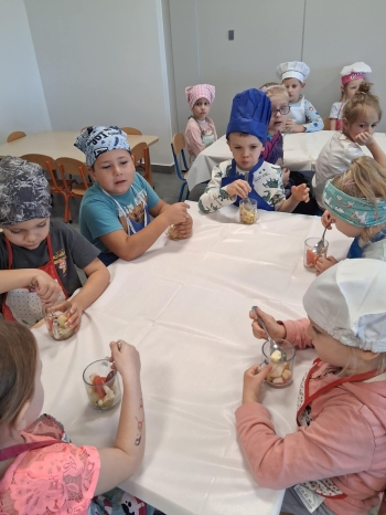 bbd0fd5a-86c4-4b9e-9d78-66e4f8af414e