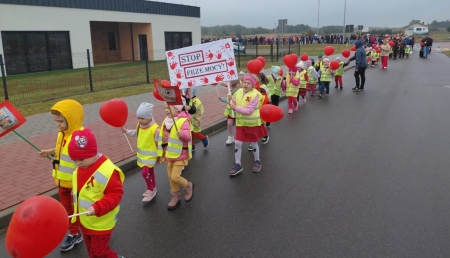 Marsz ulicami Rybna w ramach Kampanii ''Dzieciństwo bez przemocy''